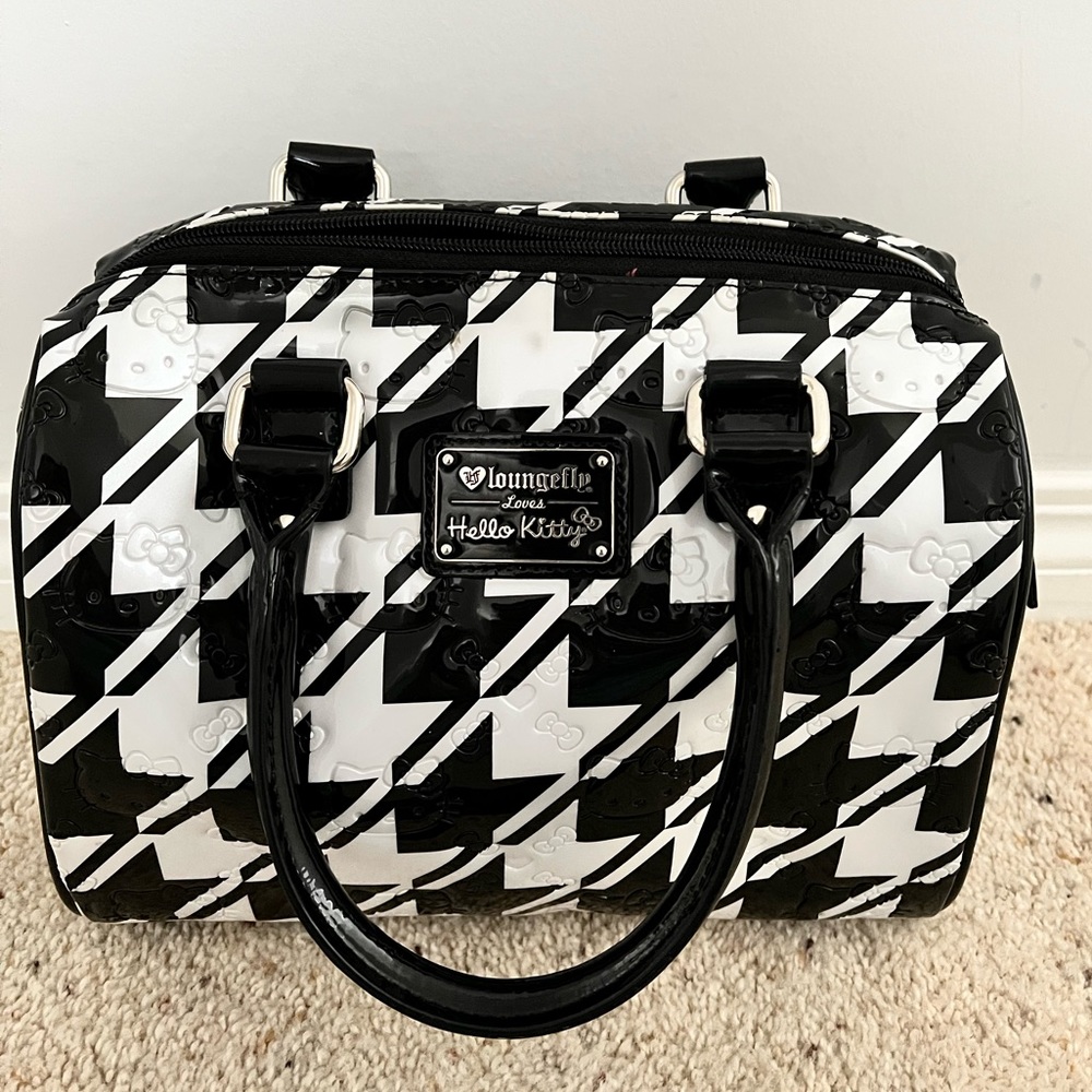 Loungefly x Hello Kitty Checkered Barrel Bag